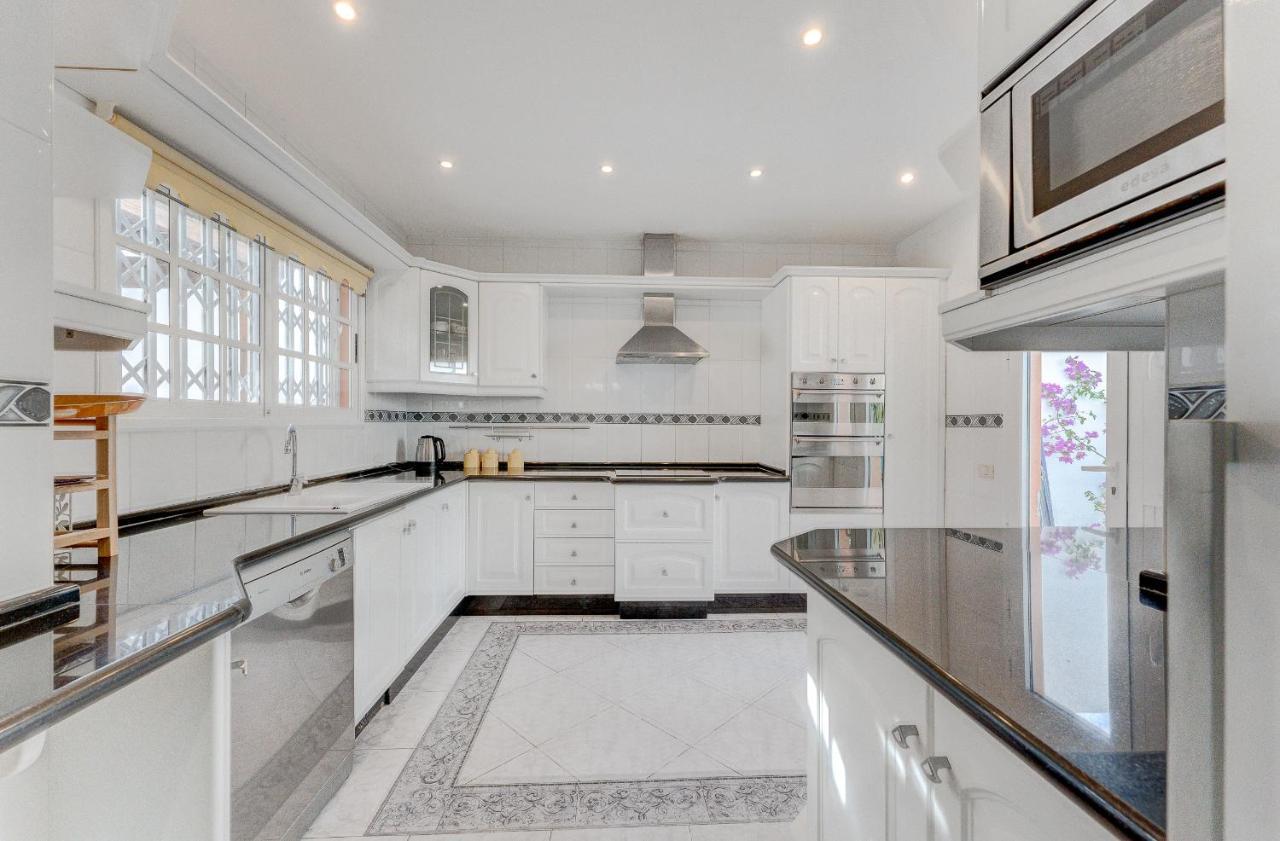 Marvelous Holiday Home - Villa La Caleta أذيخي المظهر الخارجي الصورة