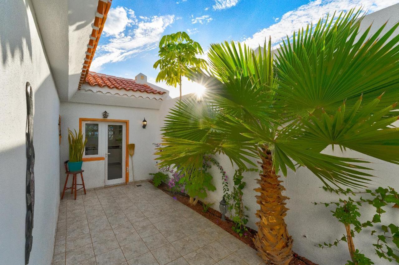 Marvelous Holiday Home - Villa La Caleta أذيخي المظهر الخارجي الصورة